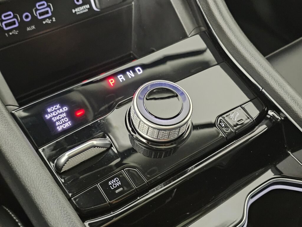 Used 2023 Jeep Grand Cherokee 4WD 4xe image 31