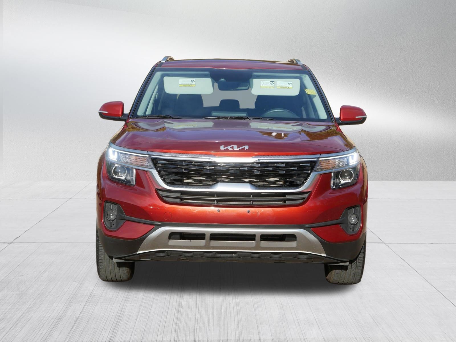 Certified 2023 Kia Seltos S AWD/4WD image 2