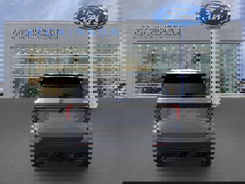 Used 2025 Ford Explorer ST-Line image 5