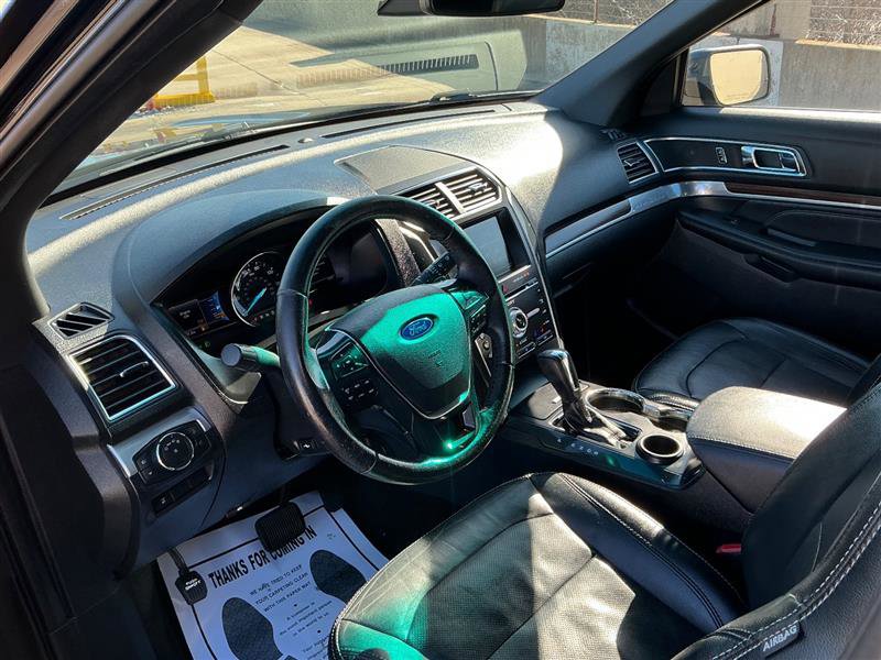 Used 2016 Ford Explorer Limited w/ Equipment Group 301A image 26
