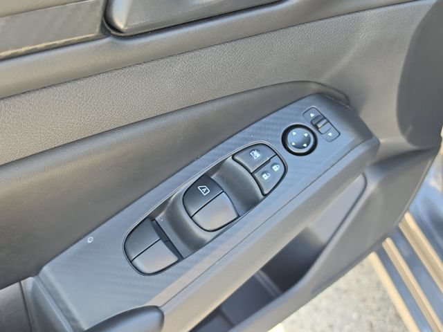 Certified 2025 Nissan Altima 2.5 S FWD image 19