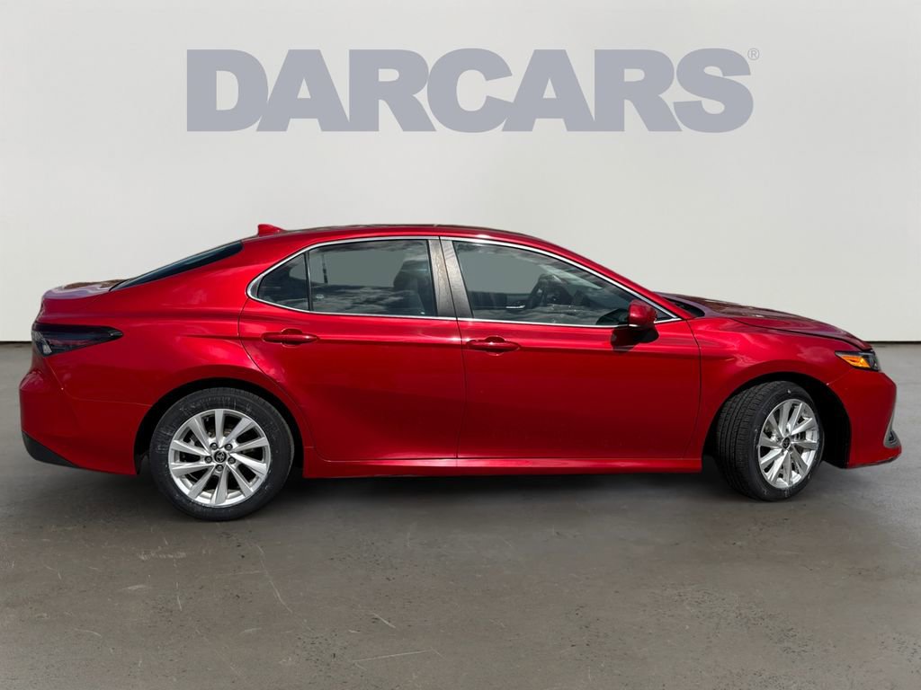 Used 2024 Toyota Camry LE image 8