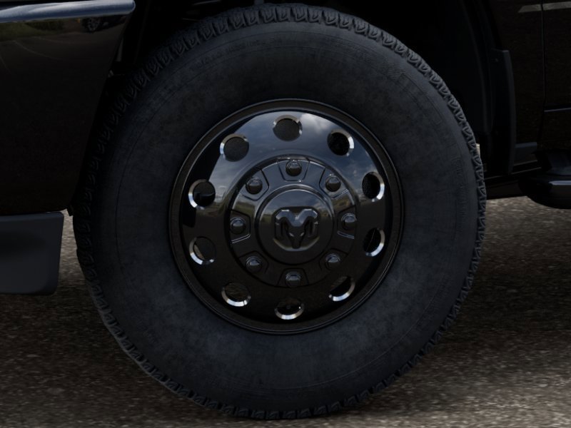 New 2027 RAM 3500 Big Horn AWD/4WD image 8