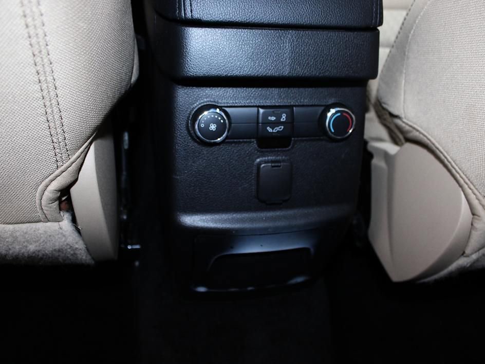 Used 2017 Ford Explorer FWD image 32