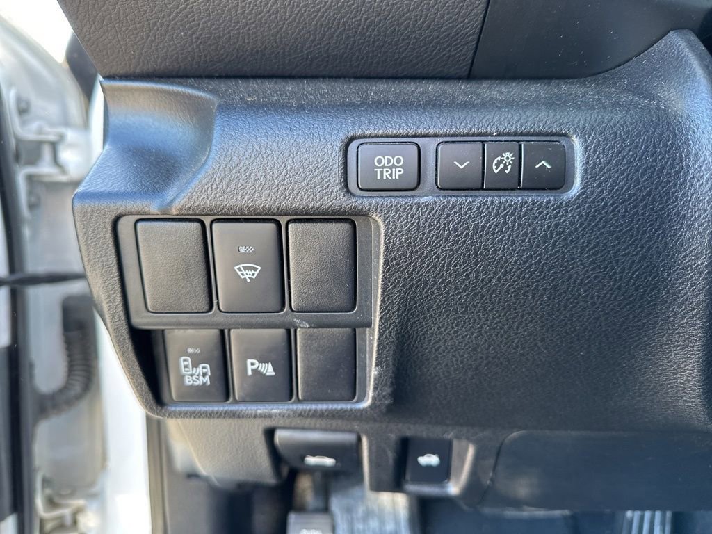 Used 2014 Lexus IS 350 AWD image 17