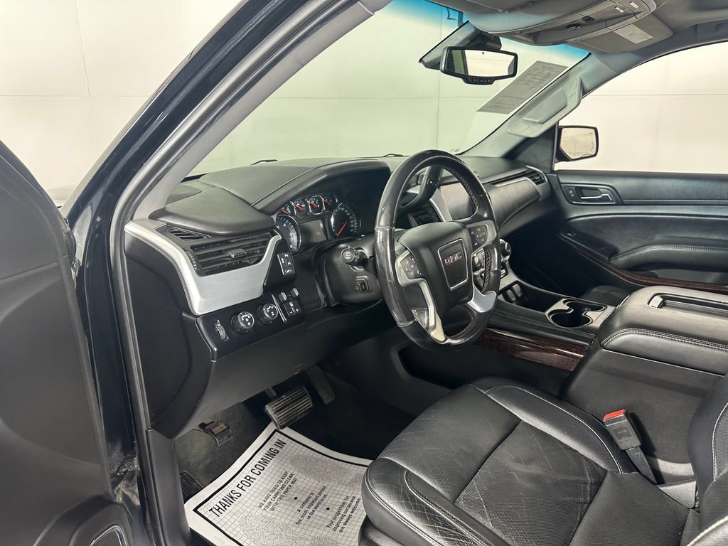Used 2018 GMC Yukon XL SLT w/ HD Trailering Package AWD/4WD image 14