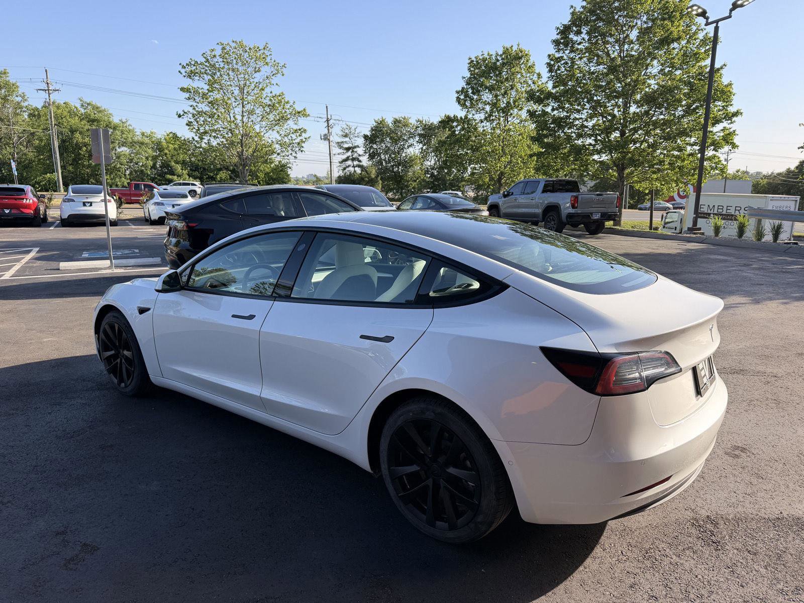 Used 2021 Tesla Model 3 Standard Range Plus RWD image 6