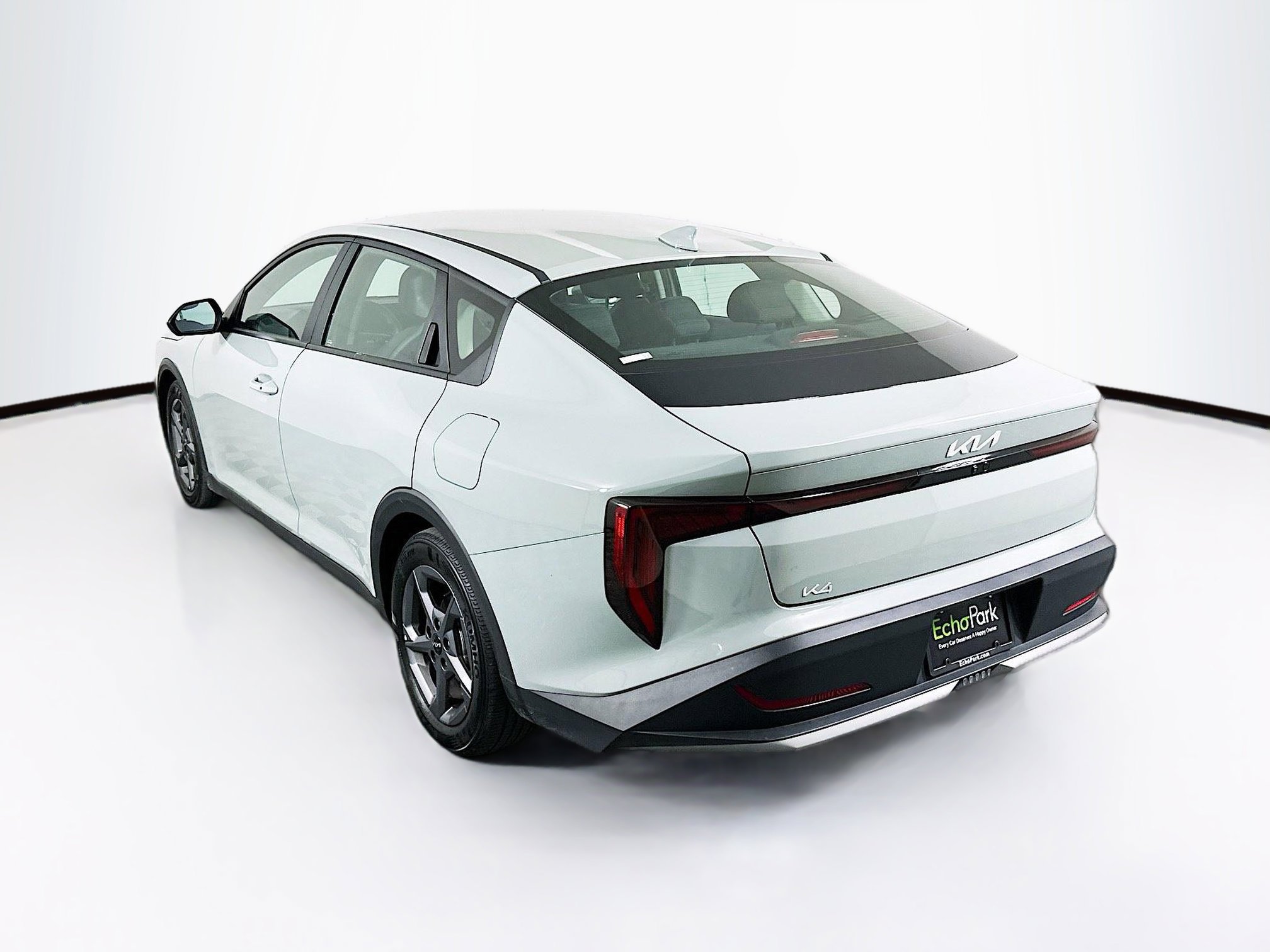 Used 2025 Kia K4 LXS image 5