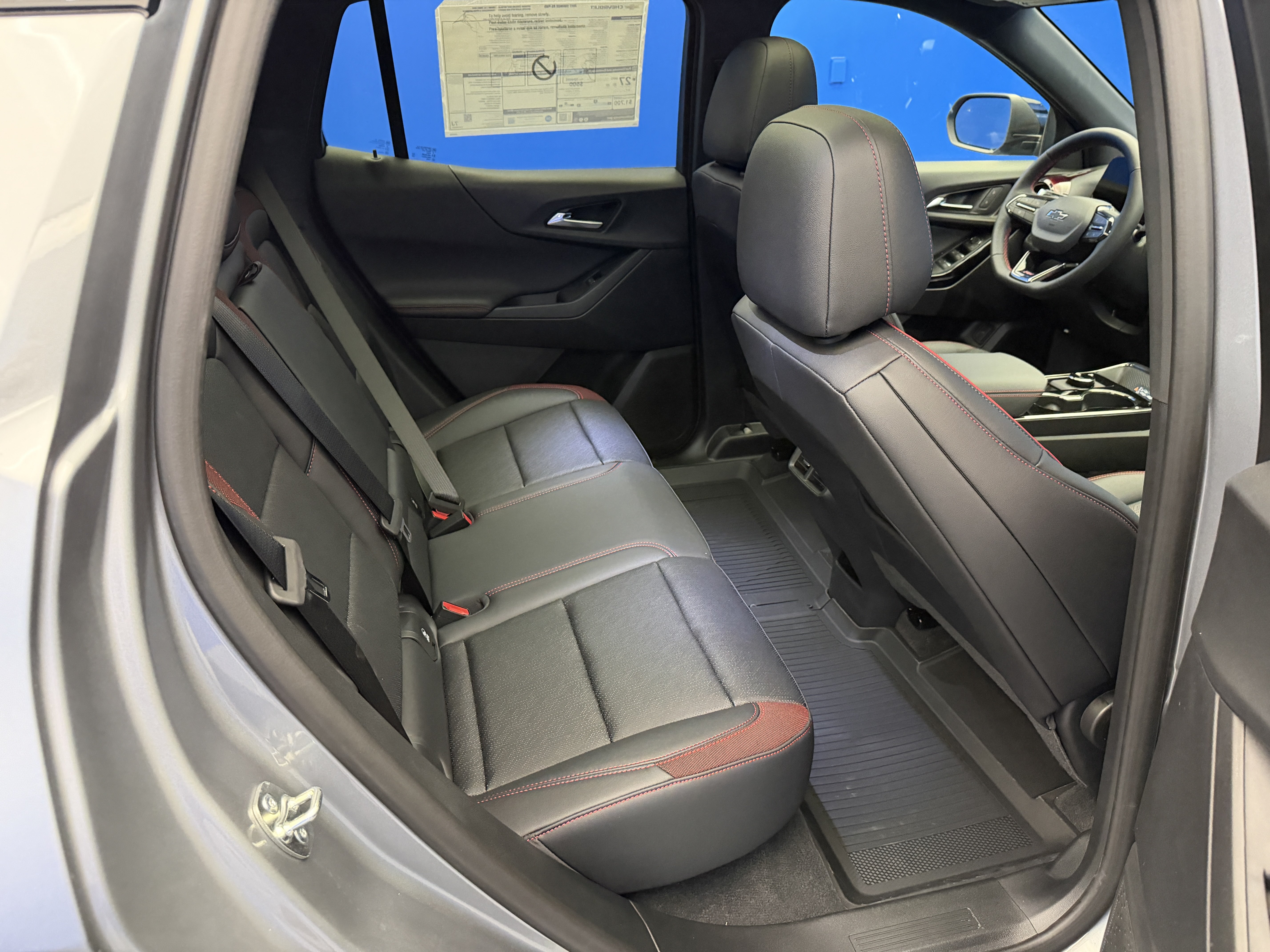 New 2027 Chevrolet Equinox RS w/ Safety and Technology Package FWD image 28