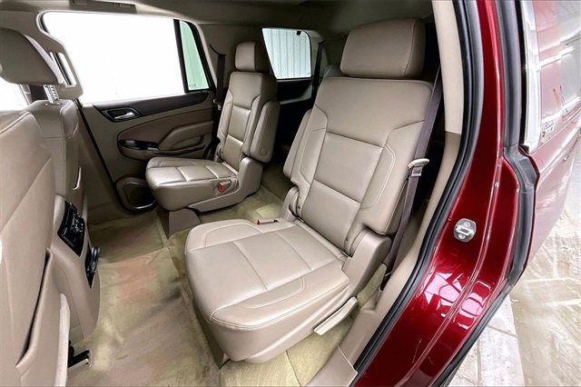 Used 2017 GMC Yukon SLT w/ Premium Edition image 20