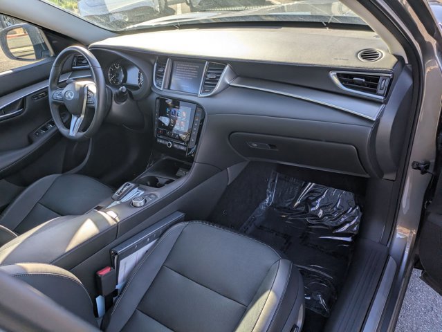 Used 2023 INFINITI QX50 Luxe w/ Cargo Package image 21