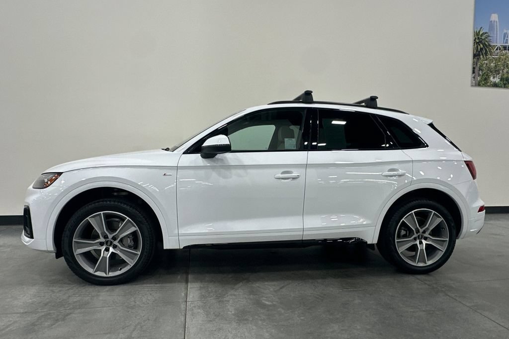 Used 2025 Audi Q5 2.0T Premium w/ Convenience Plus Package AWD/4WD image 7