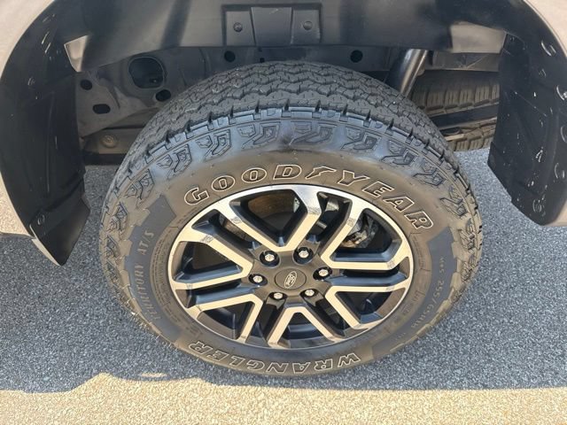 Used 2024 Ford Ranger Lariat w/ FX4 Off-Road Package AWD/4WD image 12