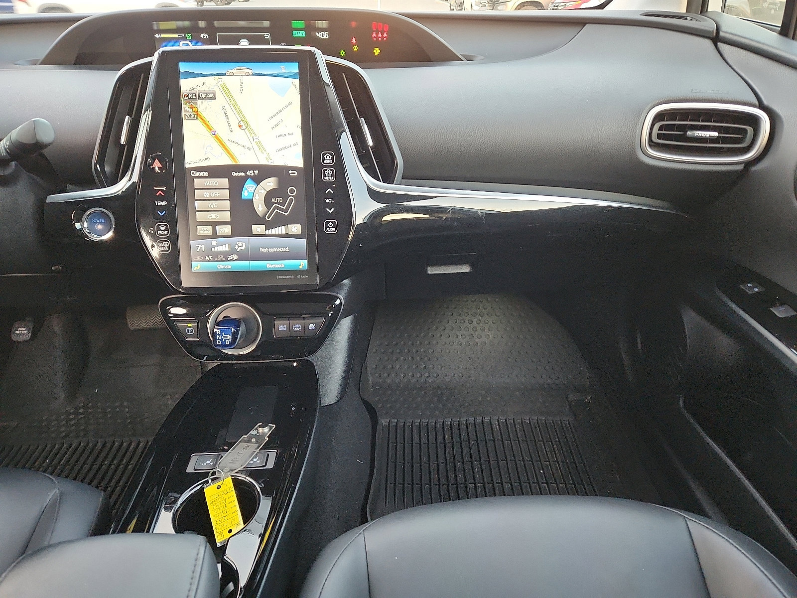 Used 2022 Toyota Prius Prime XLE image 11