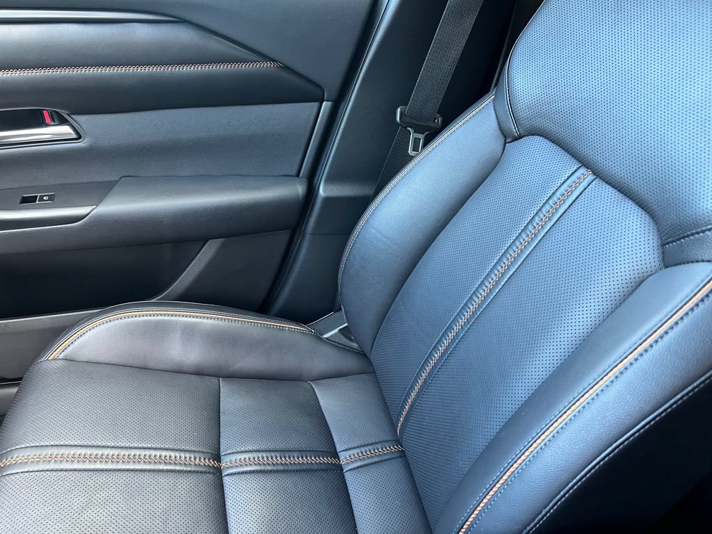 Used 2025 MAZDA CX-50 AWD 2.5 S w/ Premium Plus Pkg image 33