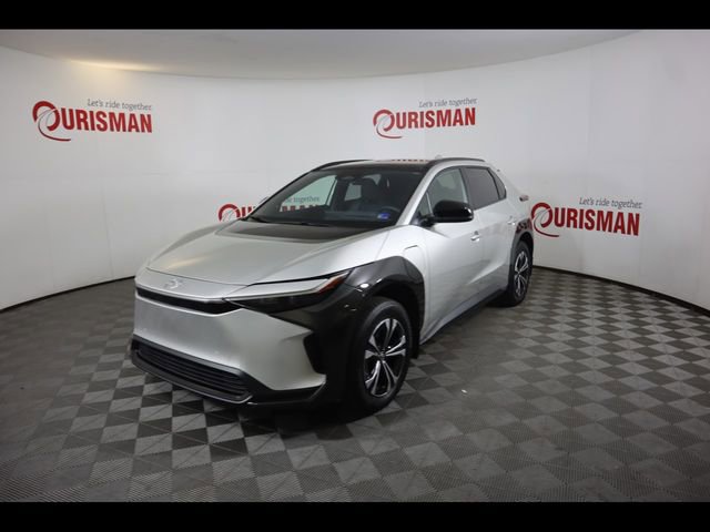 Used 2024 Toyota bZ4X XLE w/ Weather Package AWD/4WD image 3
