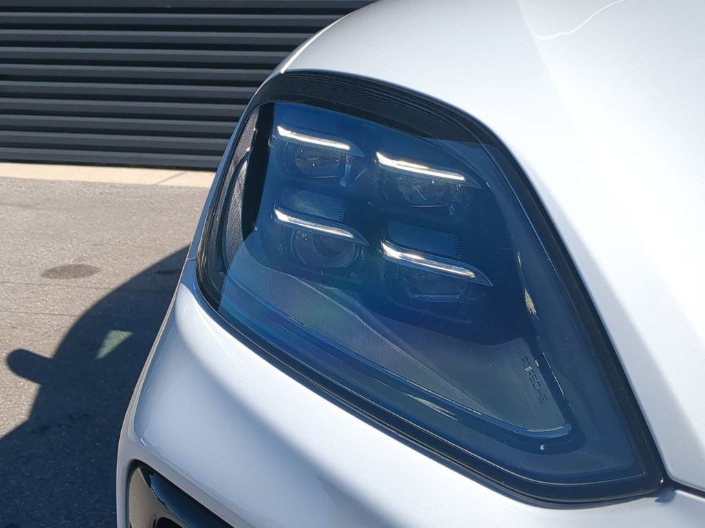 Certified 2025 Porsche Cayenne image 15