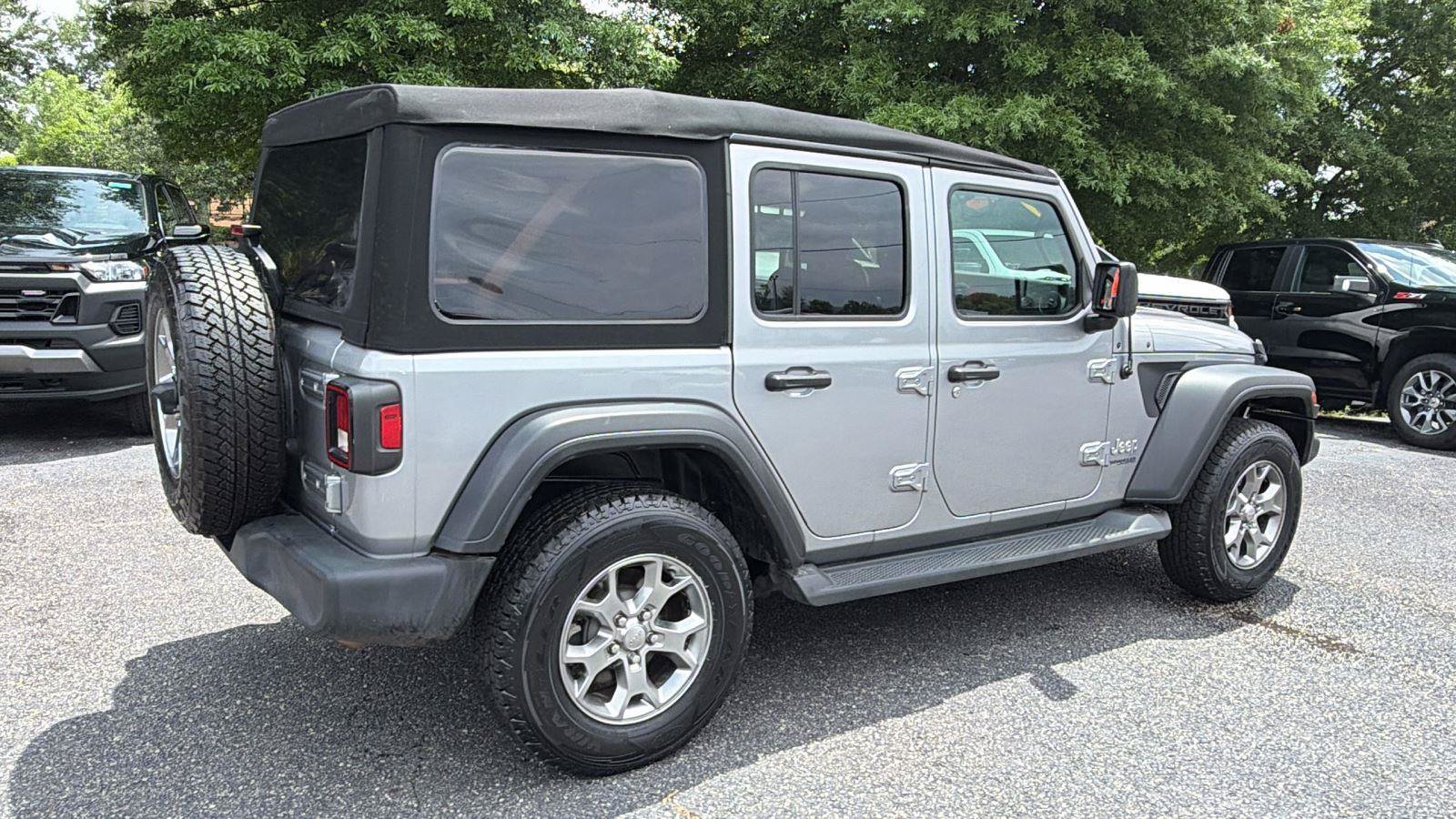 Used 2020 Jeep Wrangler Unlimited Sport AWD/4WD image 5