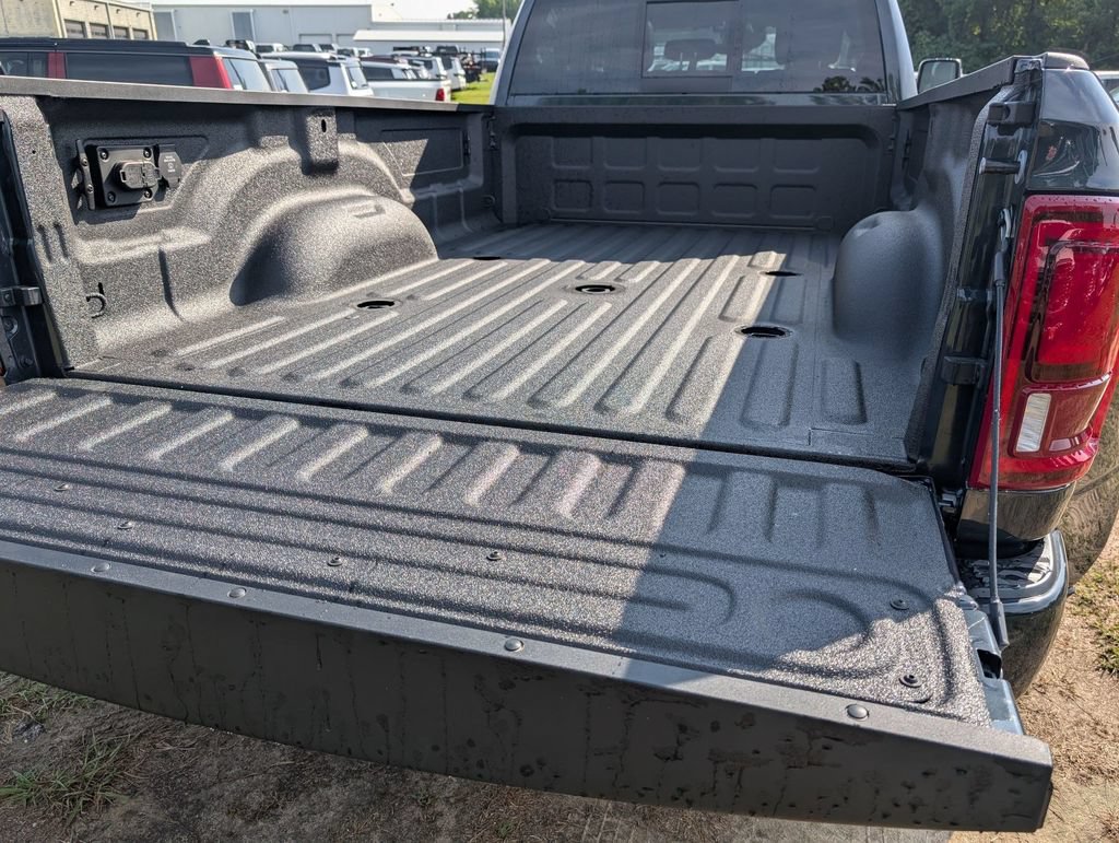 New 2026 RAM 3500 Laramie w/ Night Edition AWD/4WD image 27