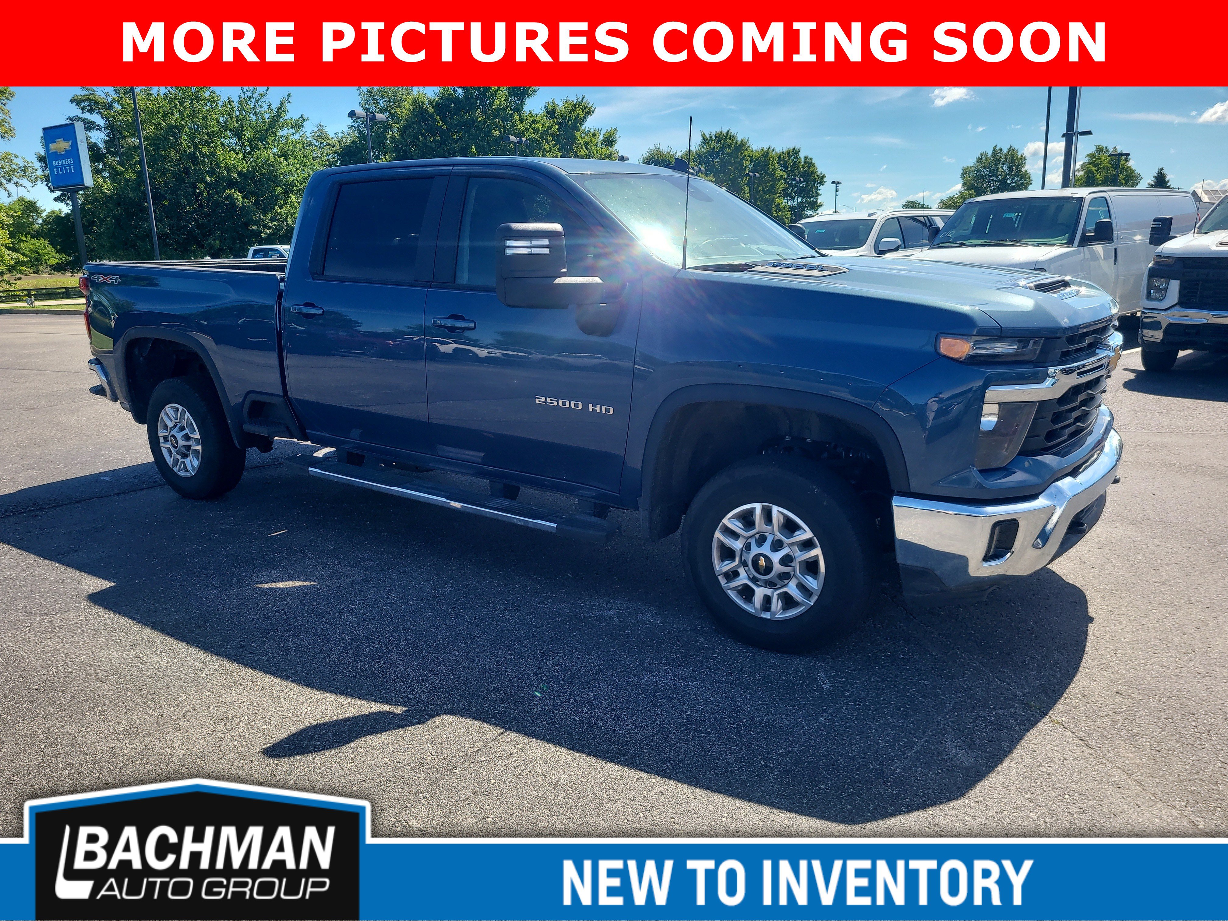 Used 2025 Chevrolet Silverado 2500 LT w/ Convenience Package AWD/4WD image 1