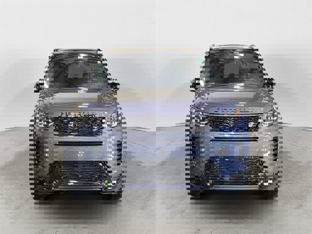 New 2024 Land Rover Discovery Sport Dynamic SE image 8