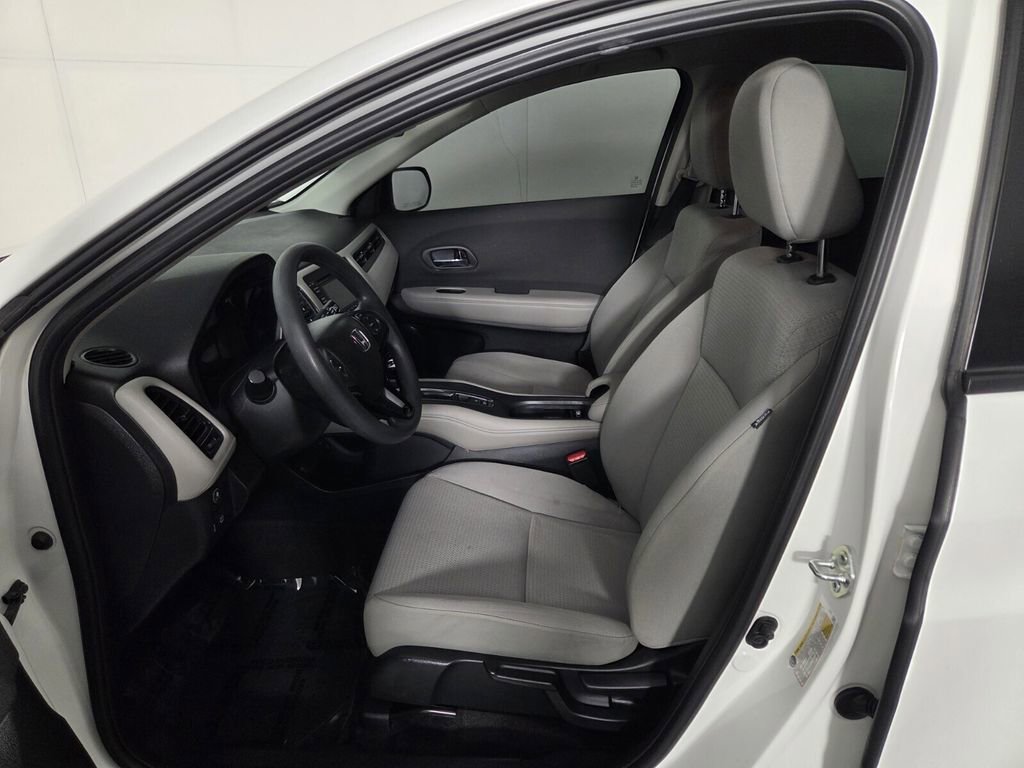 Used 2022 Honda HR-V LX image 10