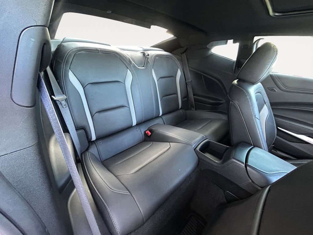 Used 2019 Chevrolet Camaro SS image 10