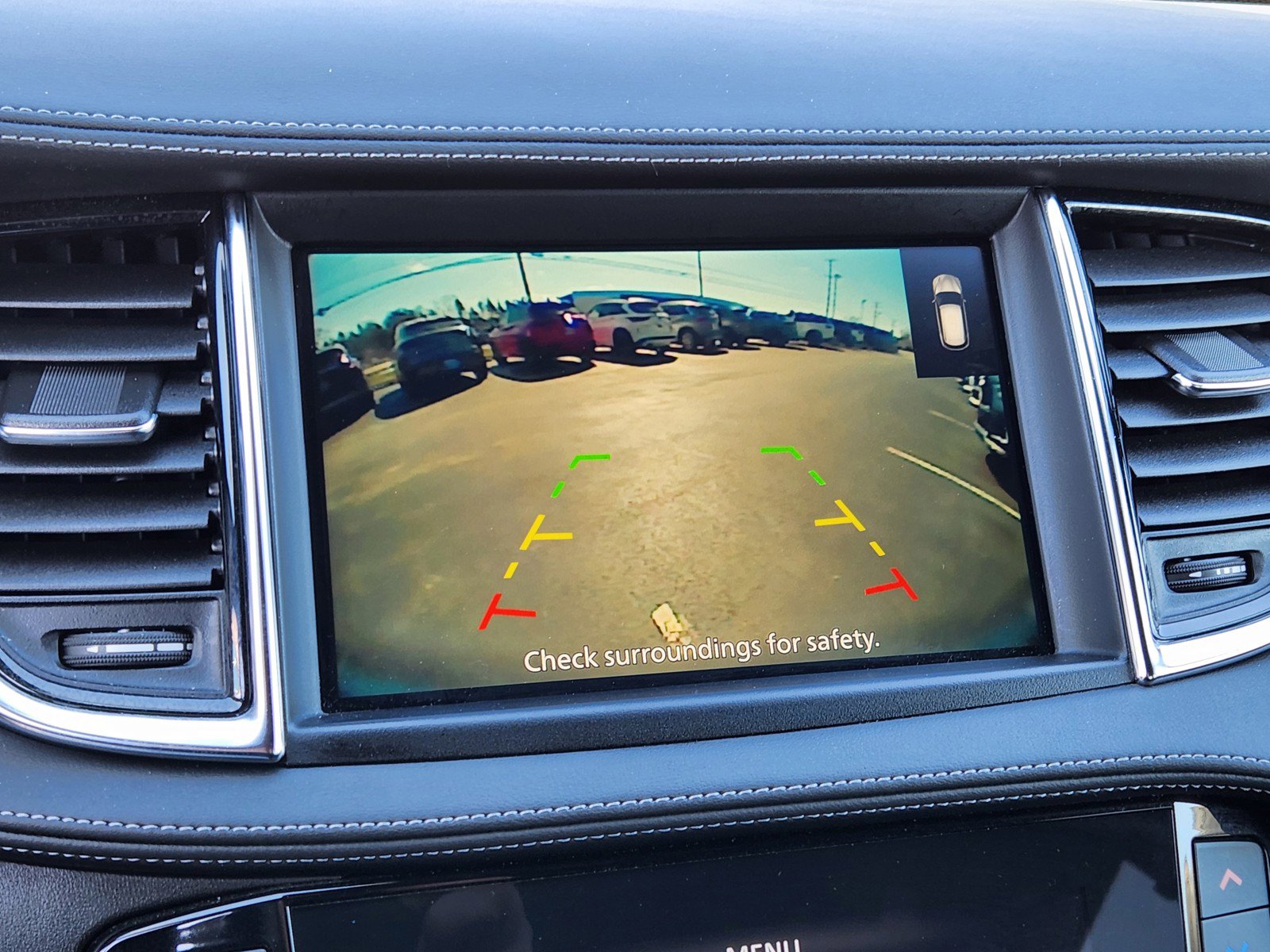 Used 2023 INFINITI QX55 Luxe w/ Cargo Package image 22