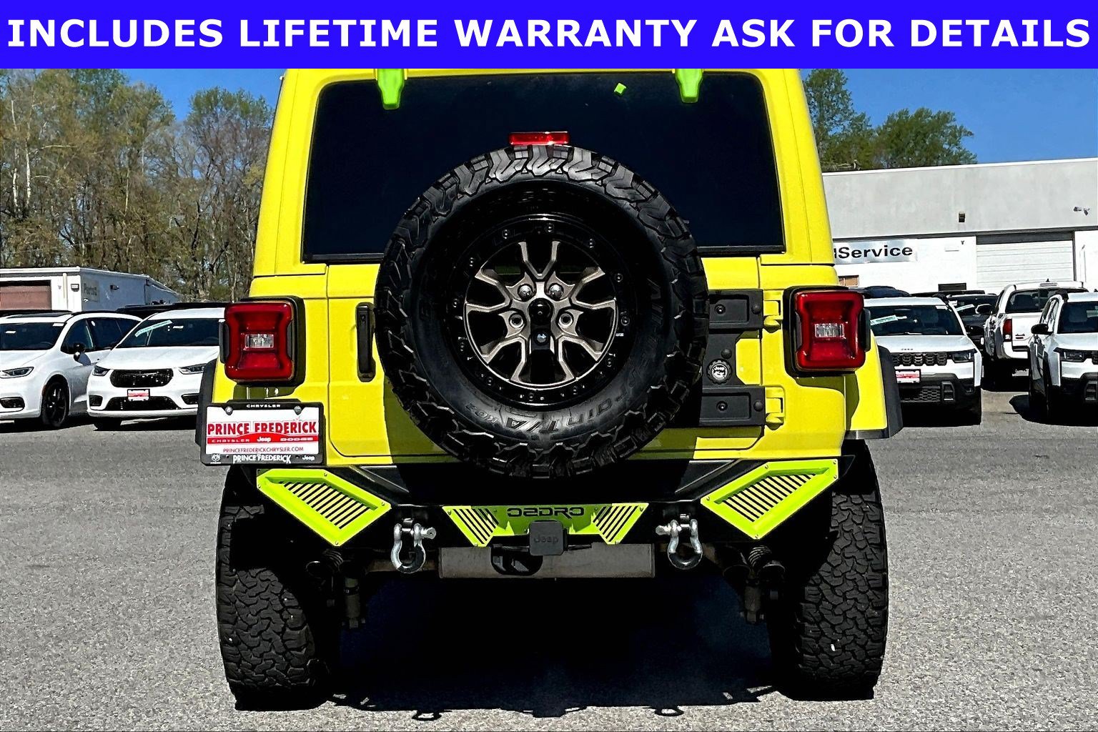 Used 2023 Jeep Wrangler Unlimited Rubicon 392 w/ Xtreme Recon 35" Tire Package AWD/4WD image 4