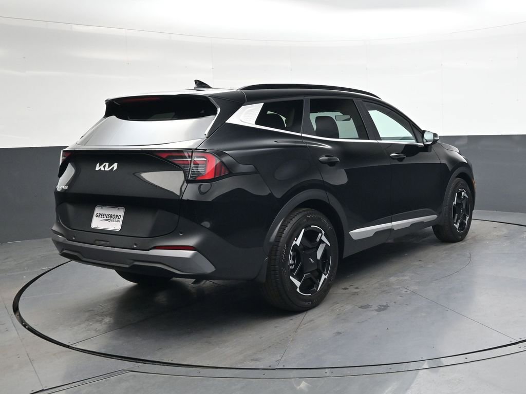 Used 2026 Kia Sportage EX w/ EX Panorama Roof Package image 4
