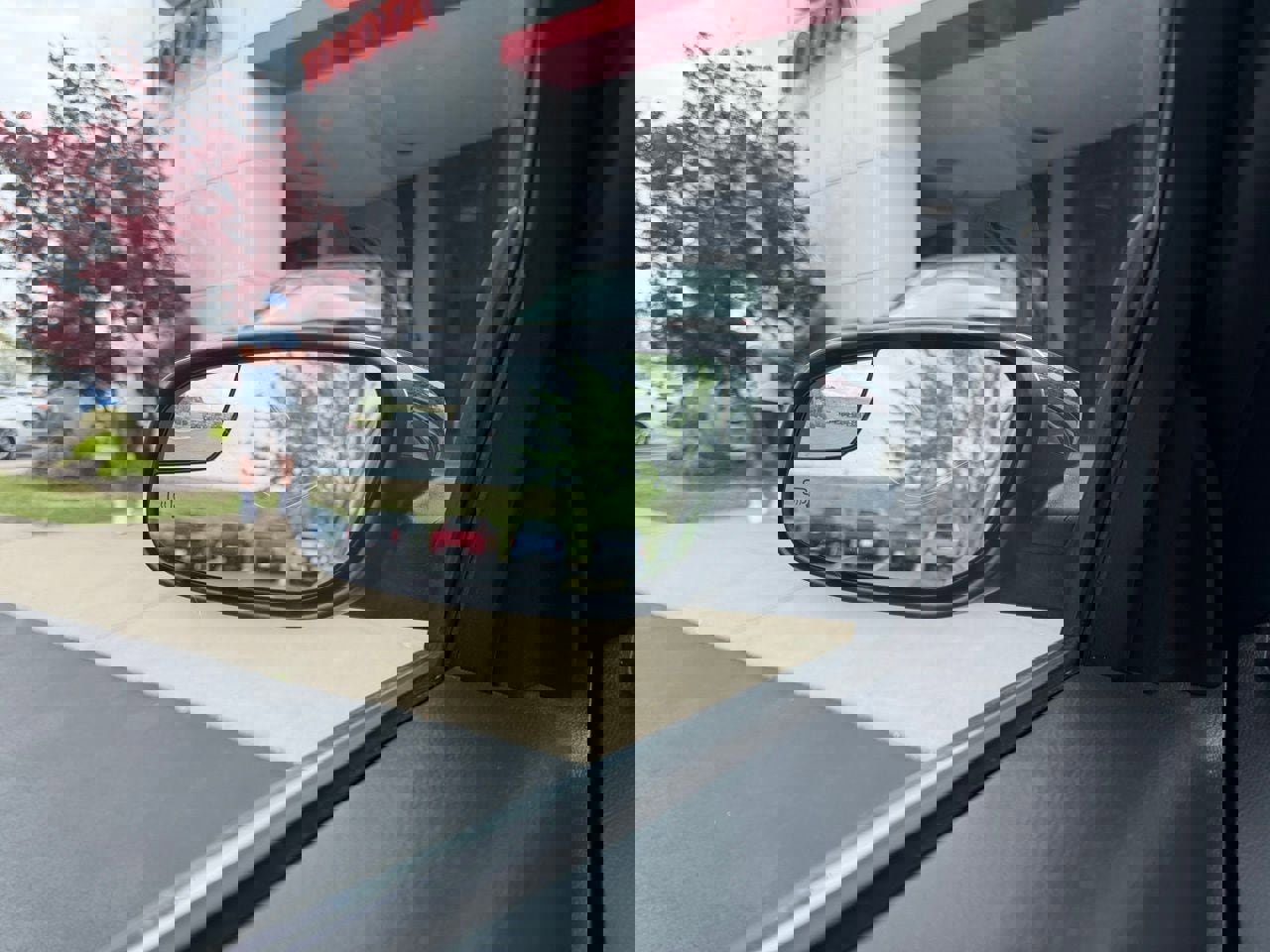 Used 2014 Ford Taurus Limited image 18