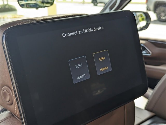 Used 2024 Chevrolet Tahoe High Country w/ Advanced Technology Package image 13