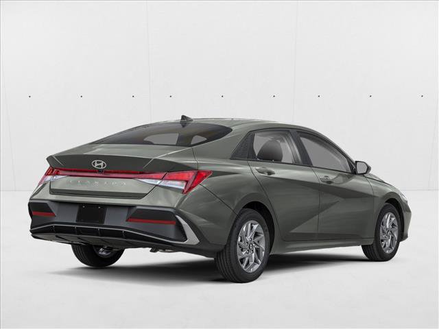 New 2026 Hyundai Elantra SEL Sport FWD image 2