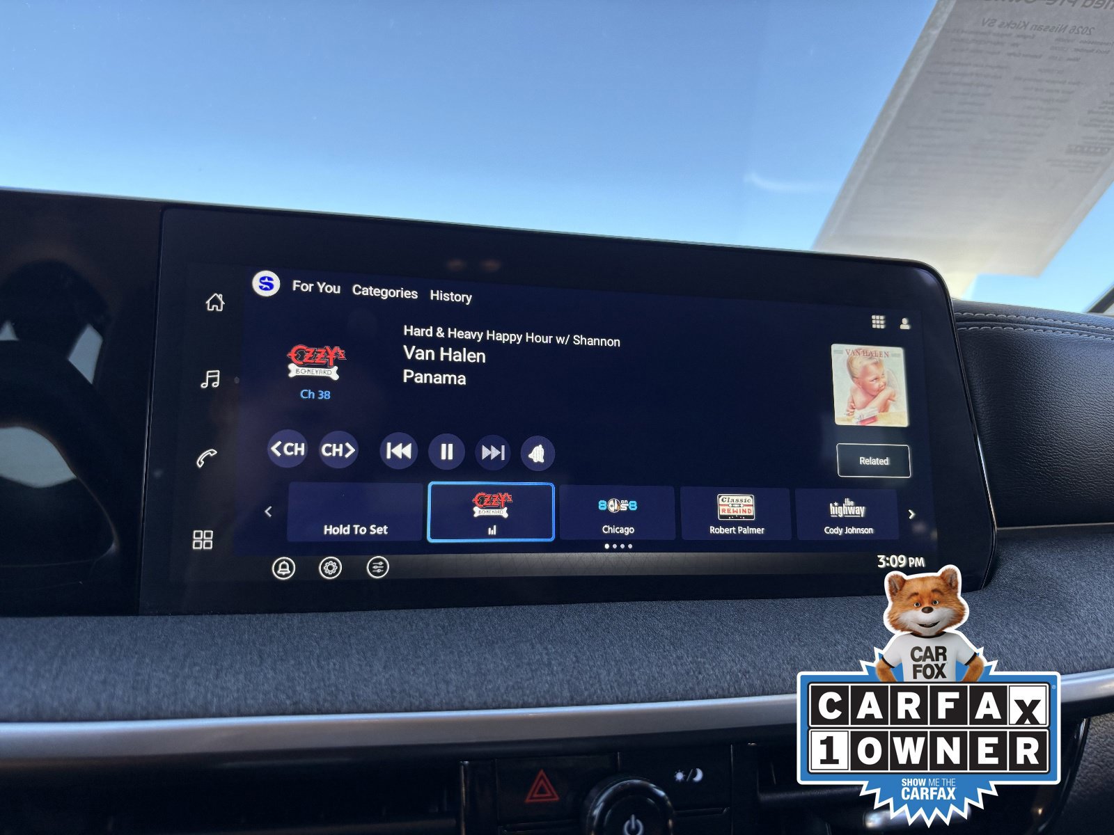 Certified 2026 Nissan Kicks SV FWD image 22