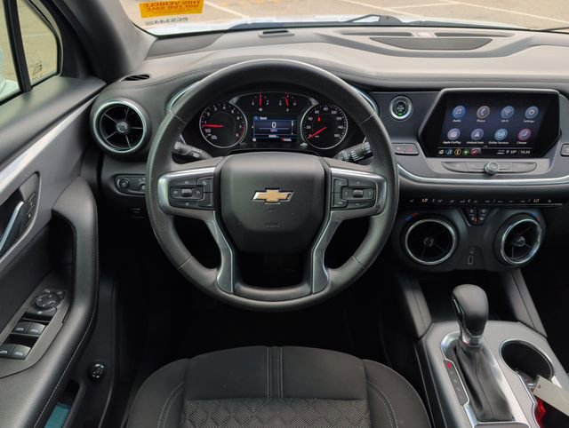 Used 2021 Chevrolet Blazer LT FWD image 17