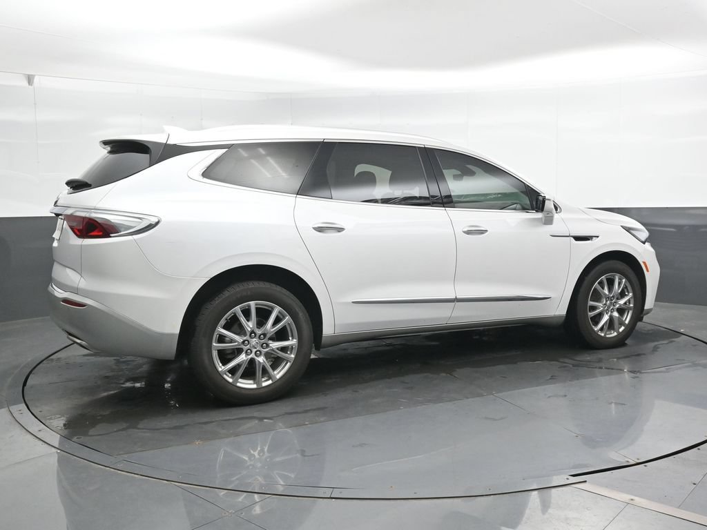 Used 2023 Buick Enclave Premium w/ Experience Buick Package AWD/4WD image 2