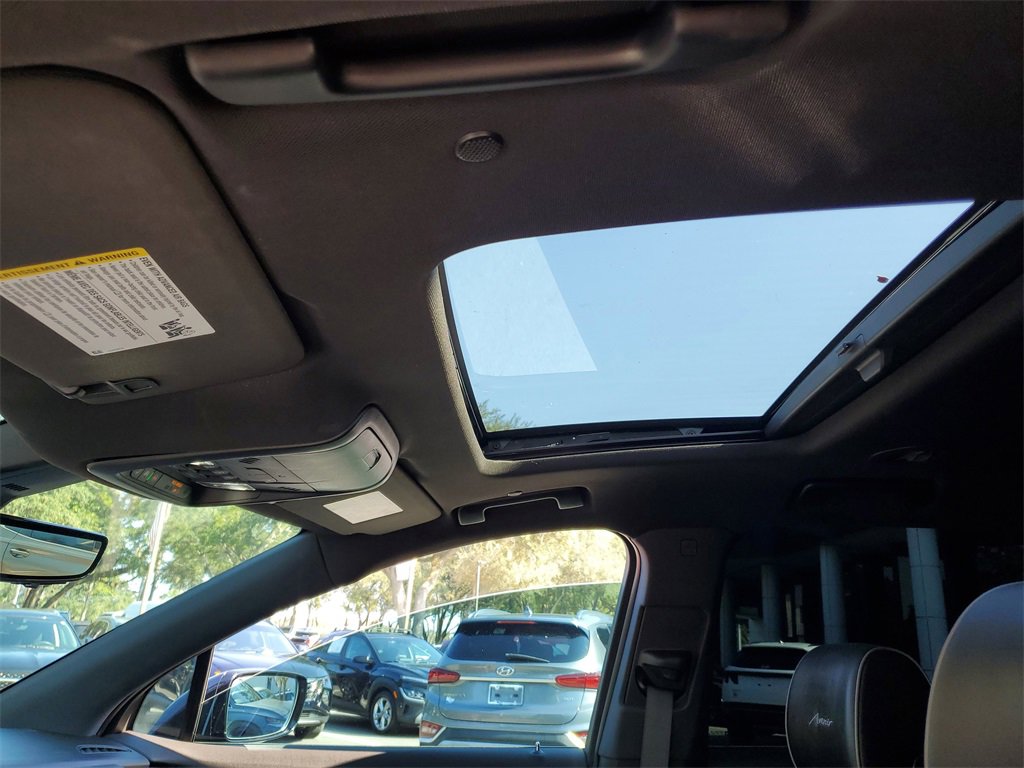 Certified 2023 Buick Enclave Avenir image 34