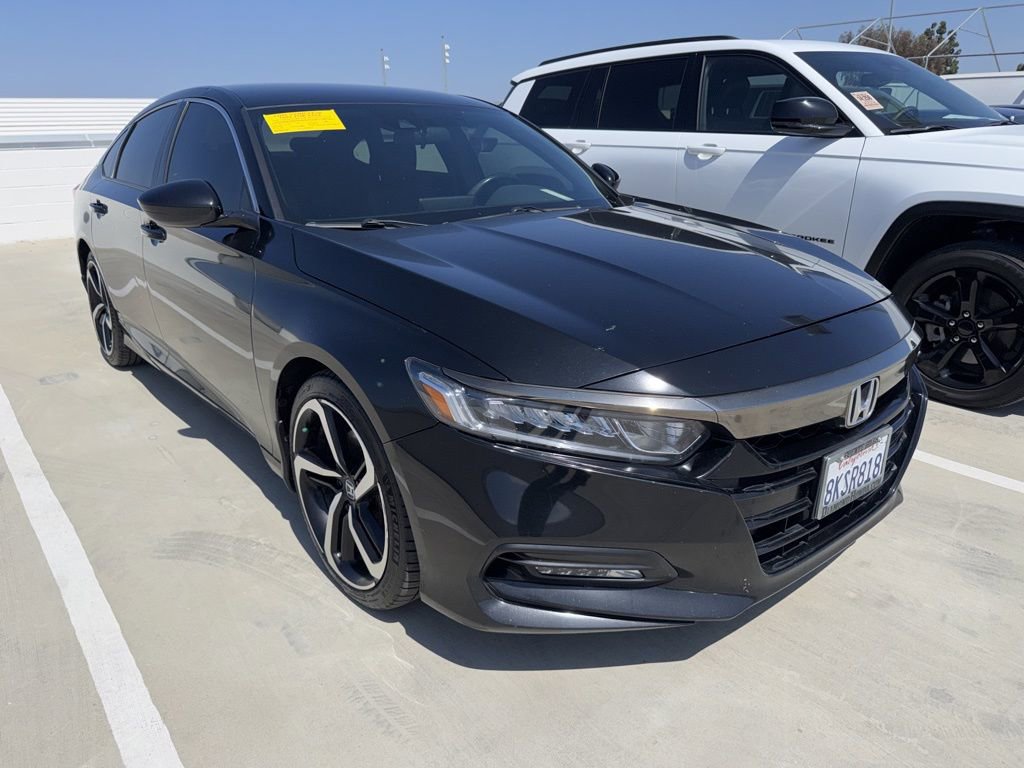 Used 2019 Honda Accord Sport image 3