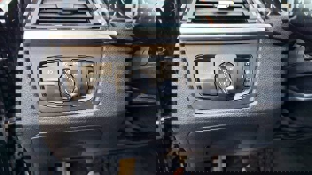 Used 2014 BMW 328i xDrive Sedan image 24