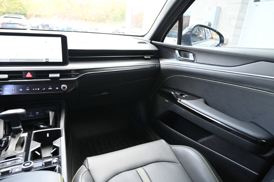 Used 2025 Kia K5 GT w/ Option Group 015 image 19