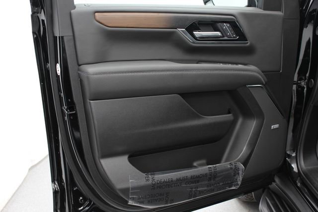 New 2026 GMC Yukon Denali w/ Advanced Technology Package AWD/4WD image 14