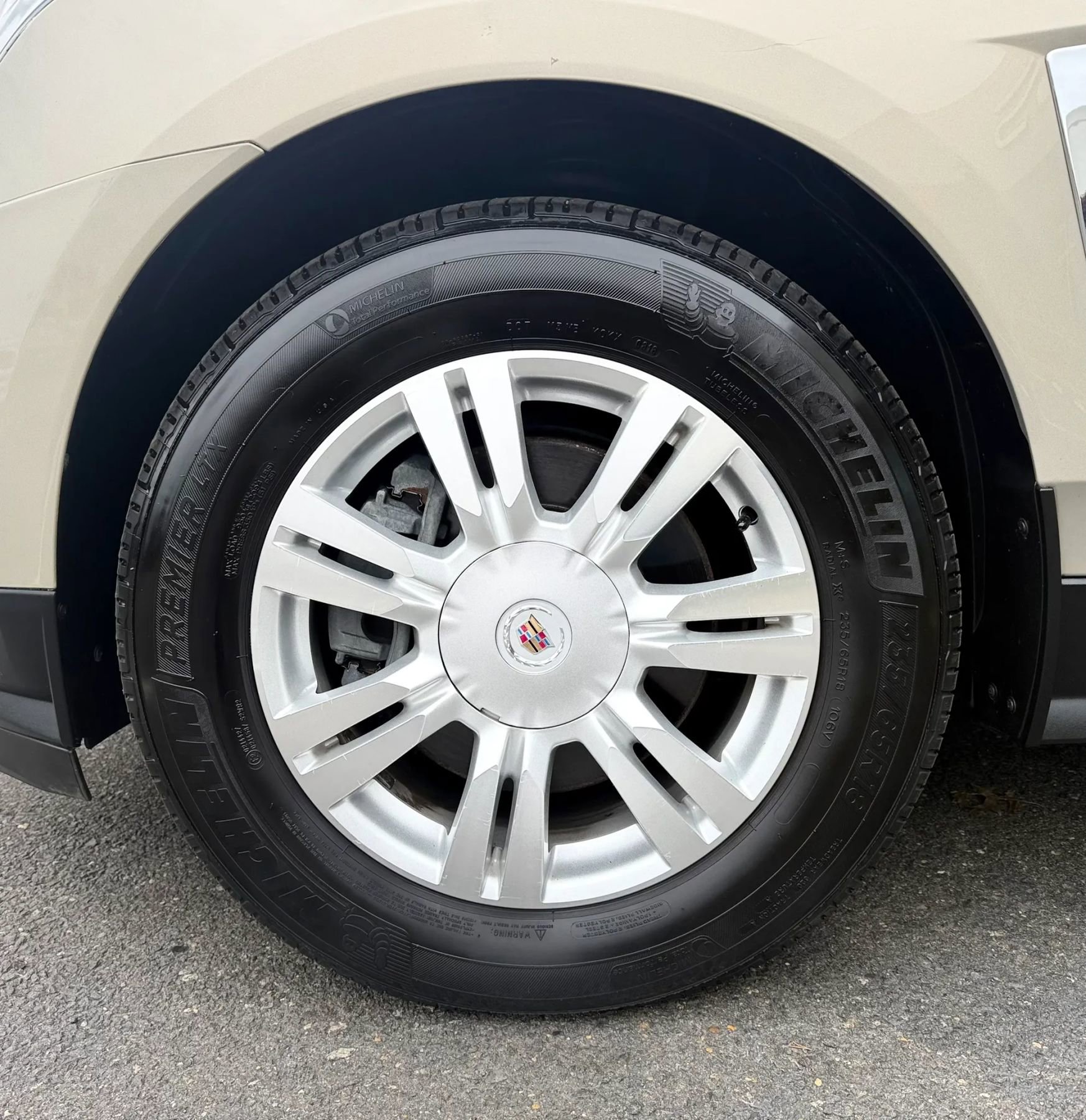 Used 2012 Cadillac SRX Luxury AWD/4WD image 55