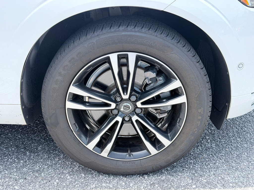 Used 2018 Volvo XC60 T6 Momentum w/ Convenience Package AWD/4WD image 33