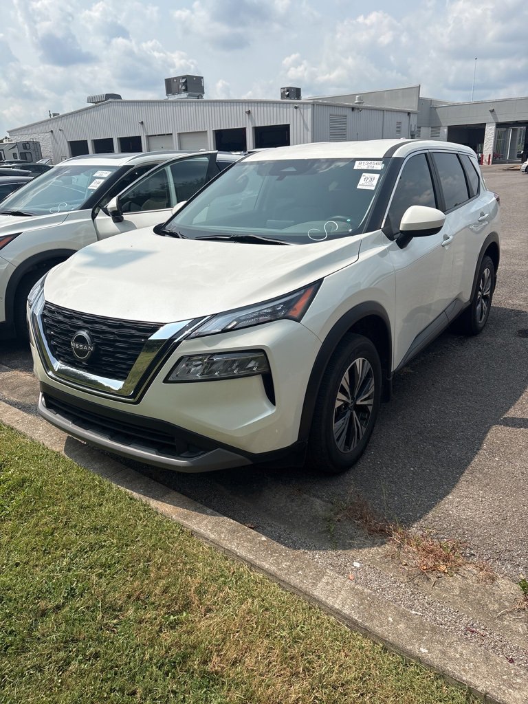 Used 2023 Nissan Rogue SV