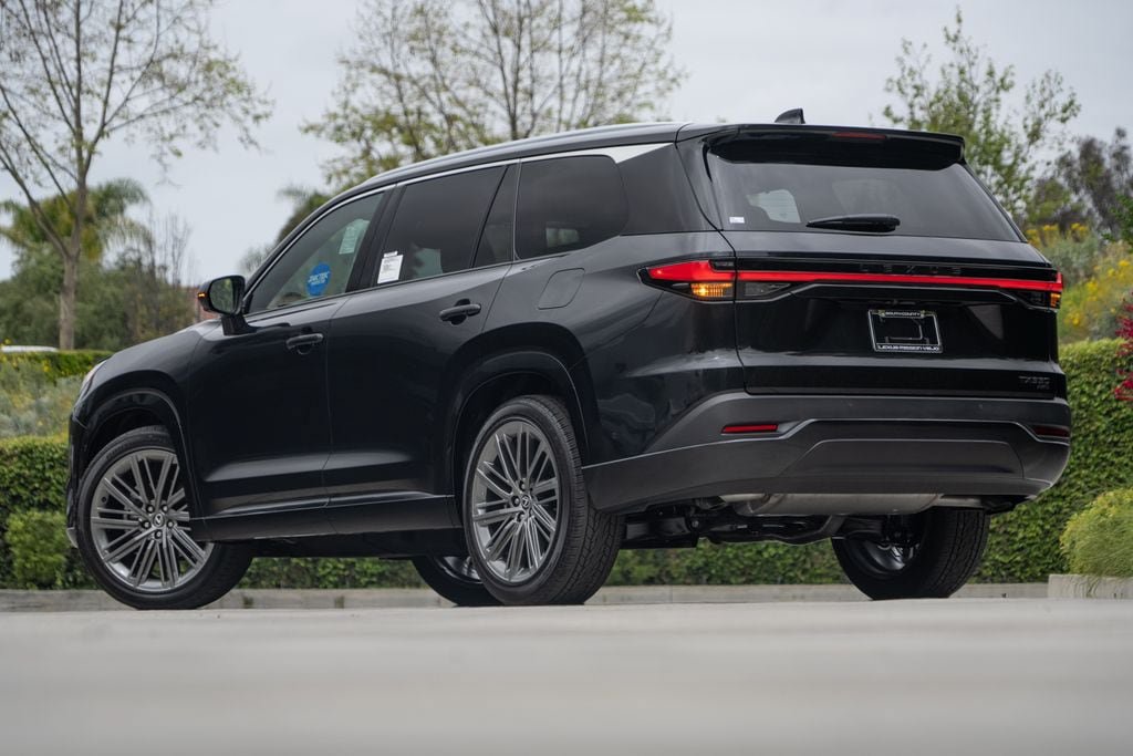 New 2026 Lexus TX 350 AWD image 2