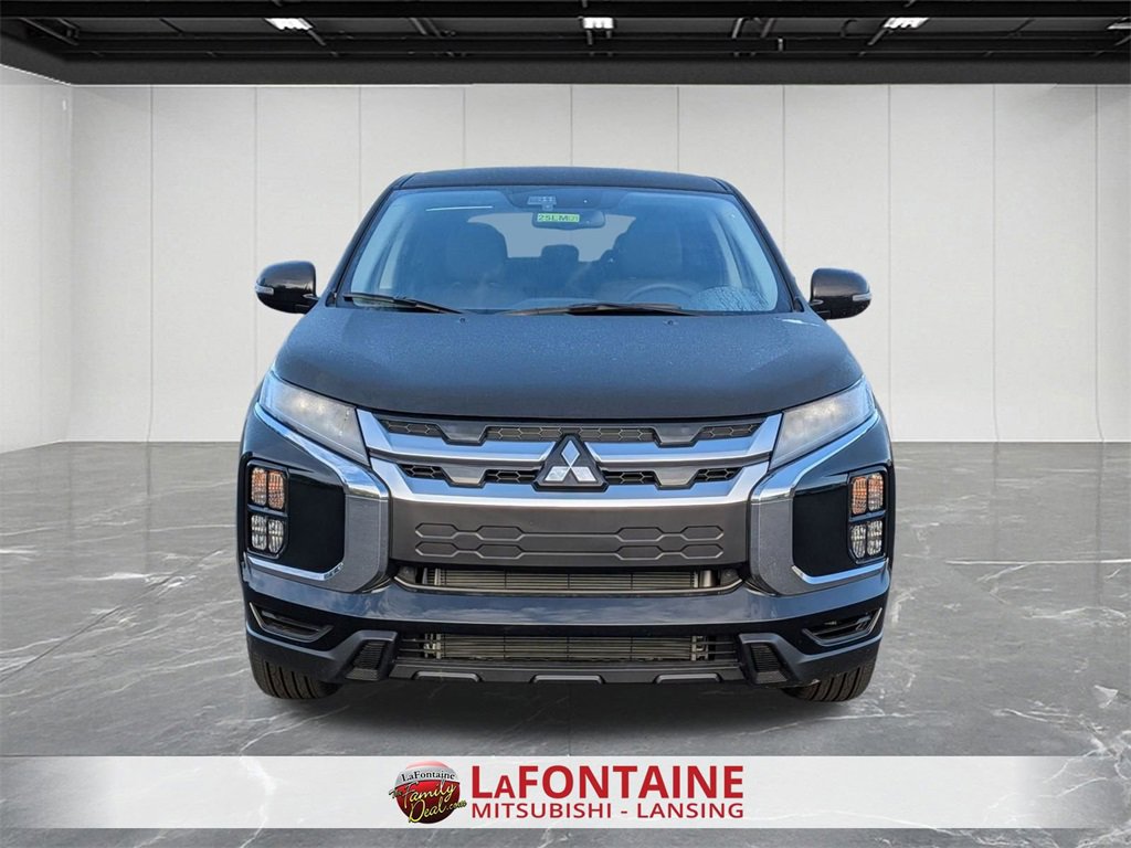 New 2025 Mitsubishi Outlander Sport SE image 8