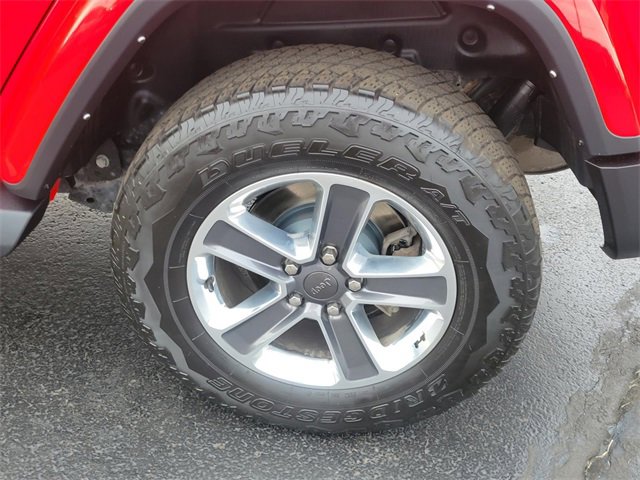 Used 2021 Jeep Wrangler Unlimited Sahara w/ Dual Top Group image 9