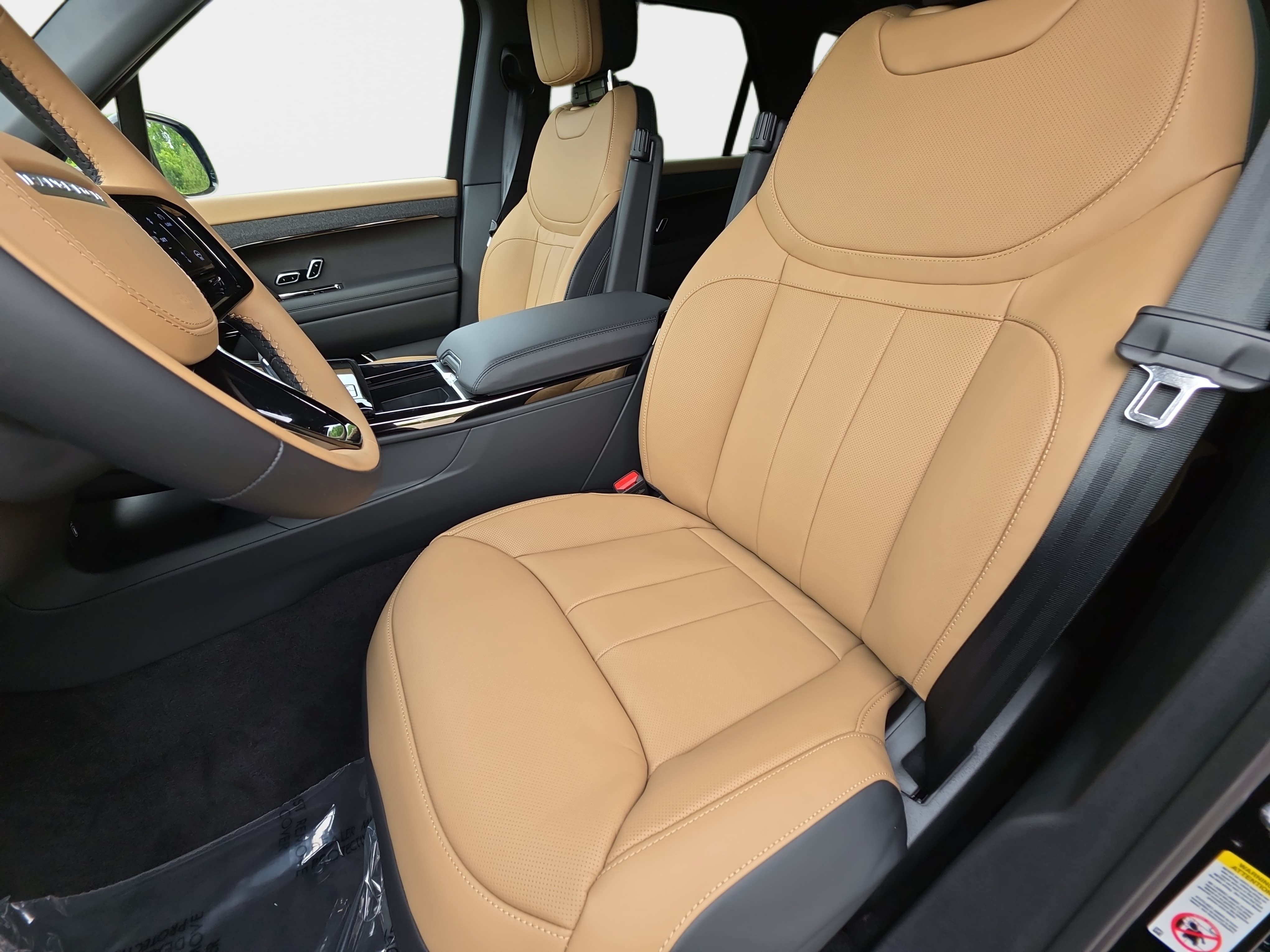 New 2026 Land Rover Range Rover Sport Dynamic SE AWD/4WD image 15