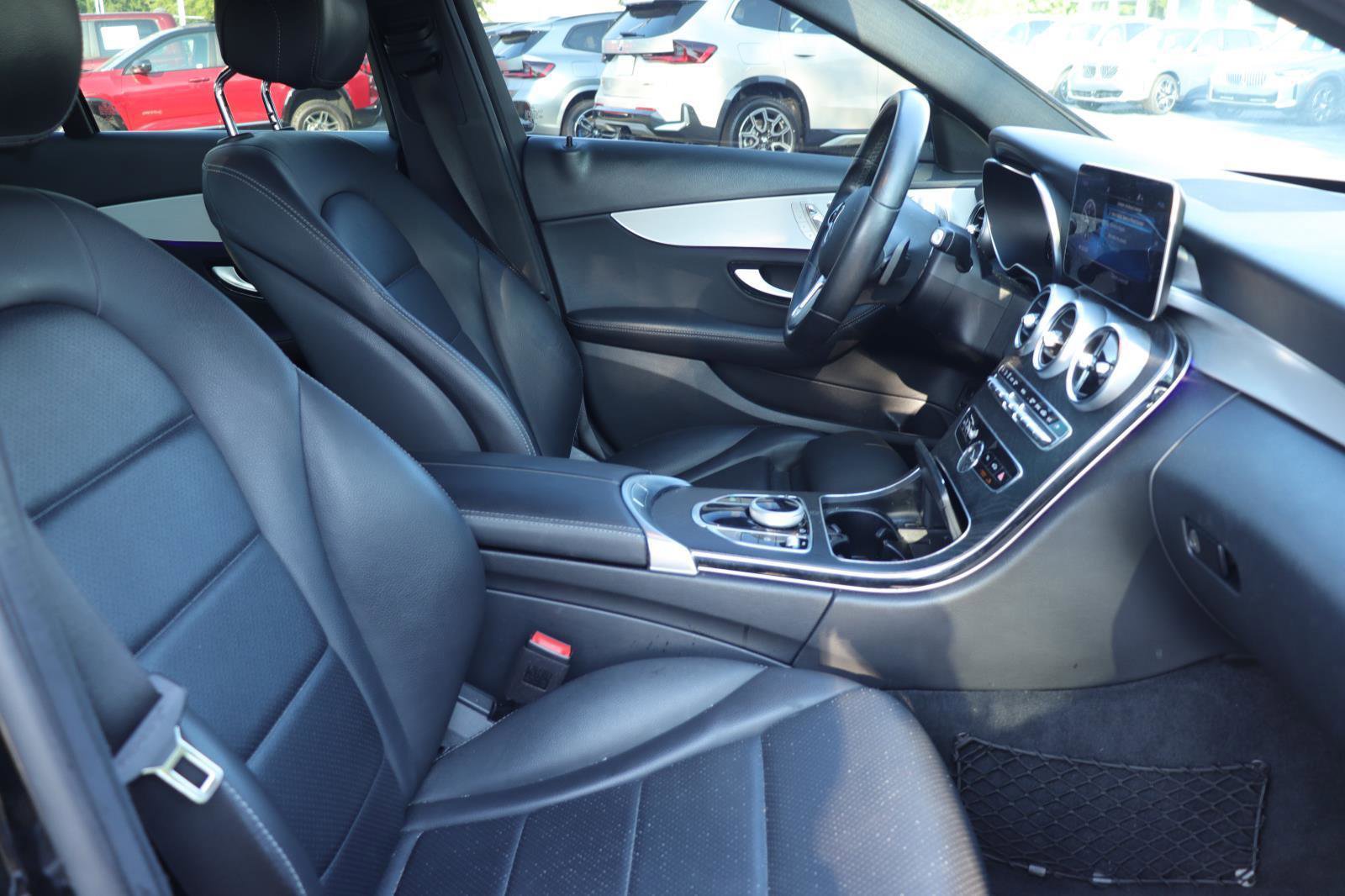 Used 2021 Mercedes-Benz C 300 Sedan image 16