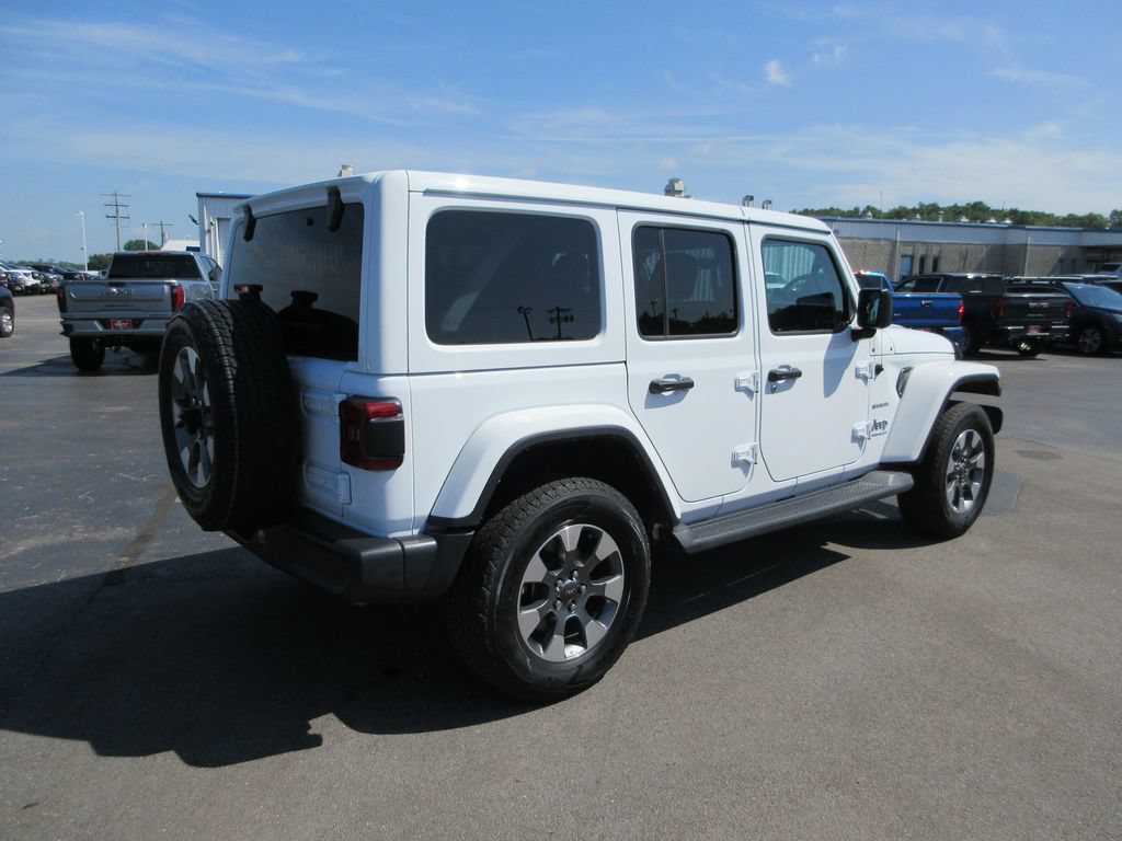 Used 2023 Jeep Wrangler Unlimited Sahara w/ LED Lighting Group AWD/4WD image 5